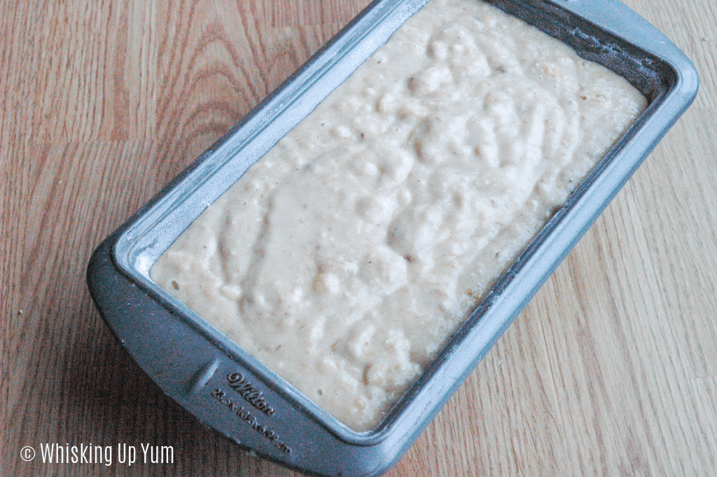 Easy banana bread in pan