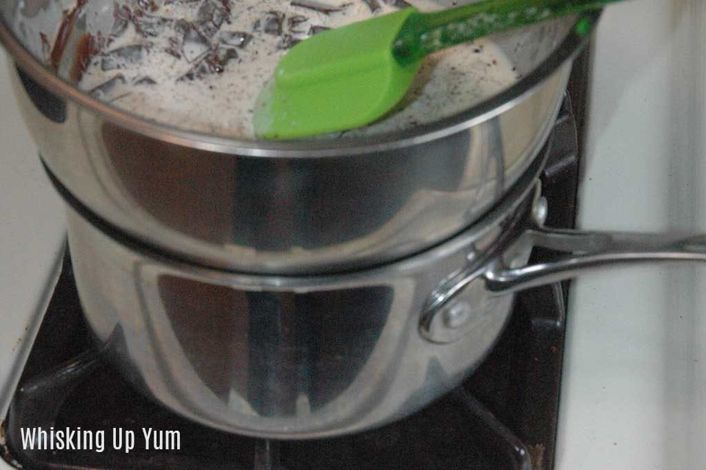 DIY hack - double boiler using a pot and pan